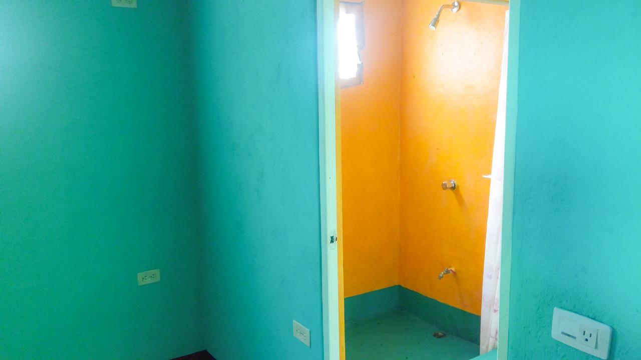 Hostel Life Is Good Moyogalpa Bagian luar foto