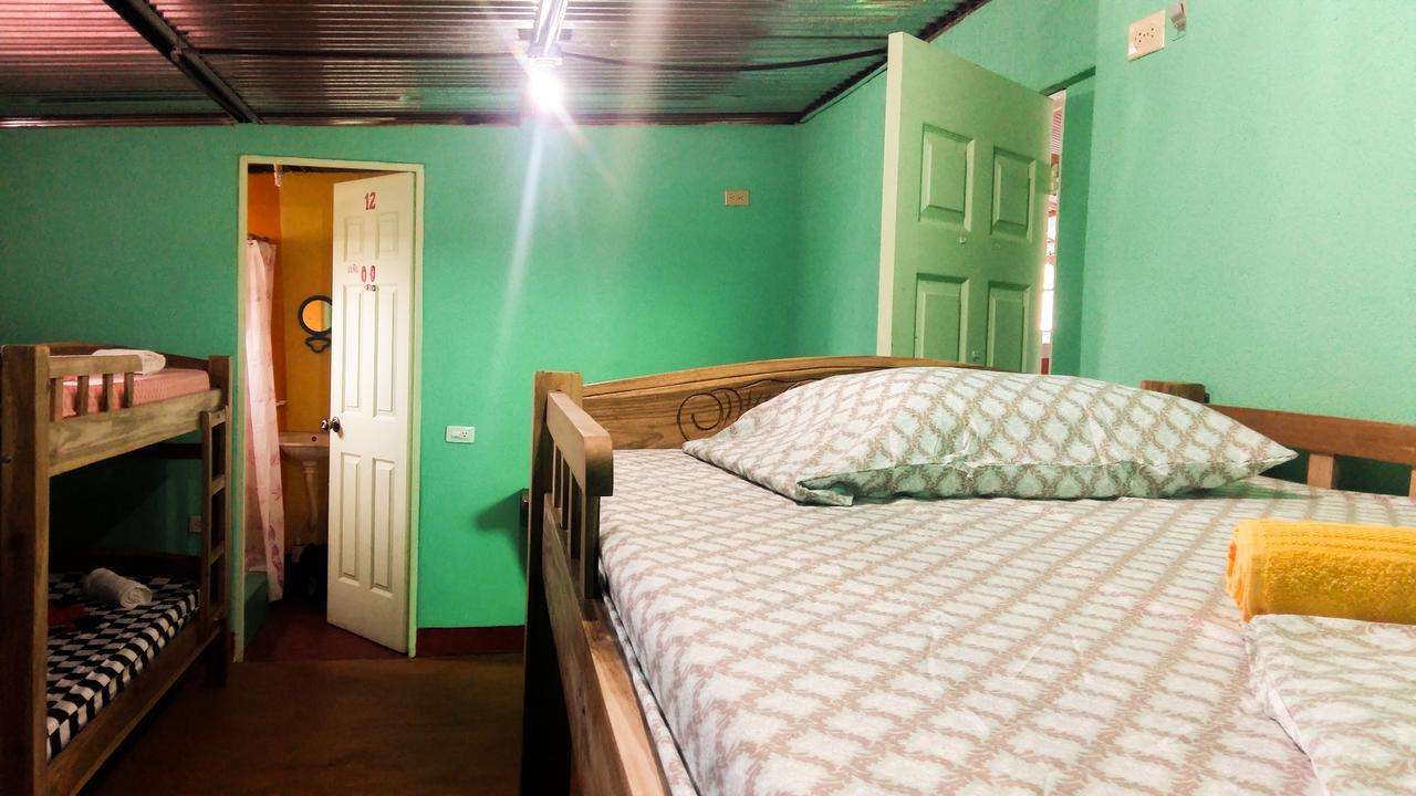 Hostel Life Is Good Moyogalpa Bagian luar foto