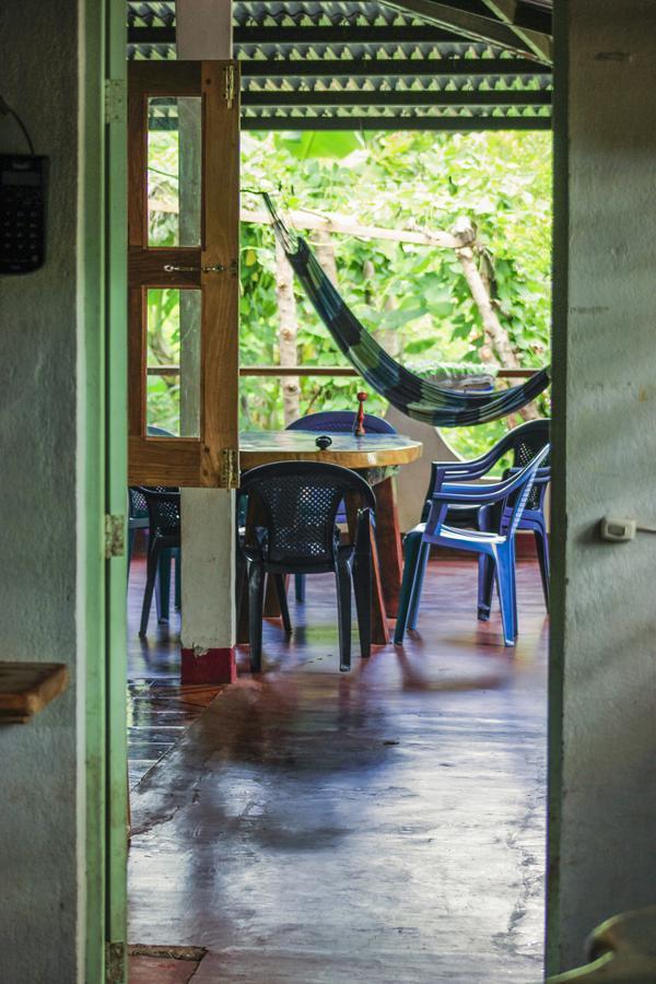 Hostel Life Is Good Moyogalpa Bagian luar foto